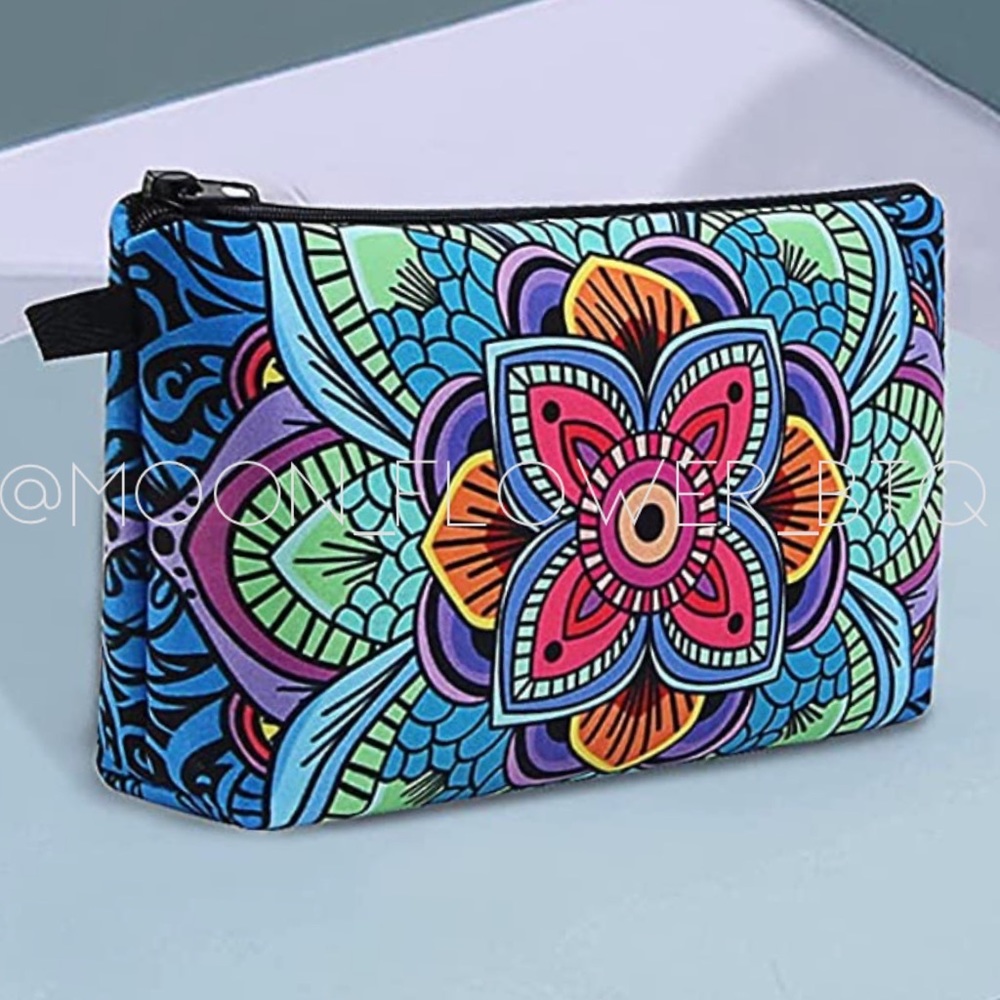 Ⓜ️SOLDⓂ️ Boho Mandala Makeup Cosmetic Bag Rainbow Flower - Picture 5 of 8